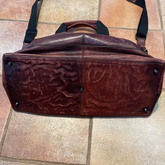 ROGUE VINTAGE LEATHER SHERPA LINES WEEKENDER BAG - Picture 10 of 10